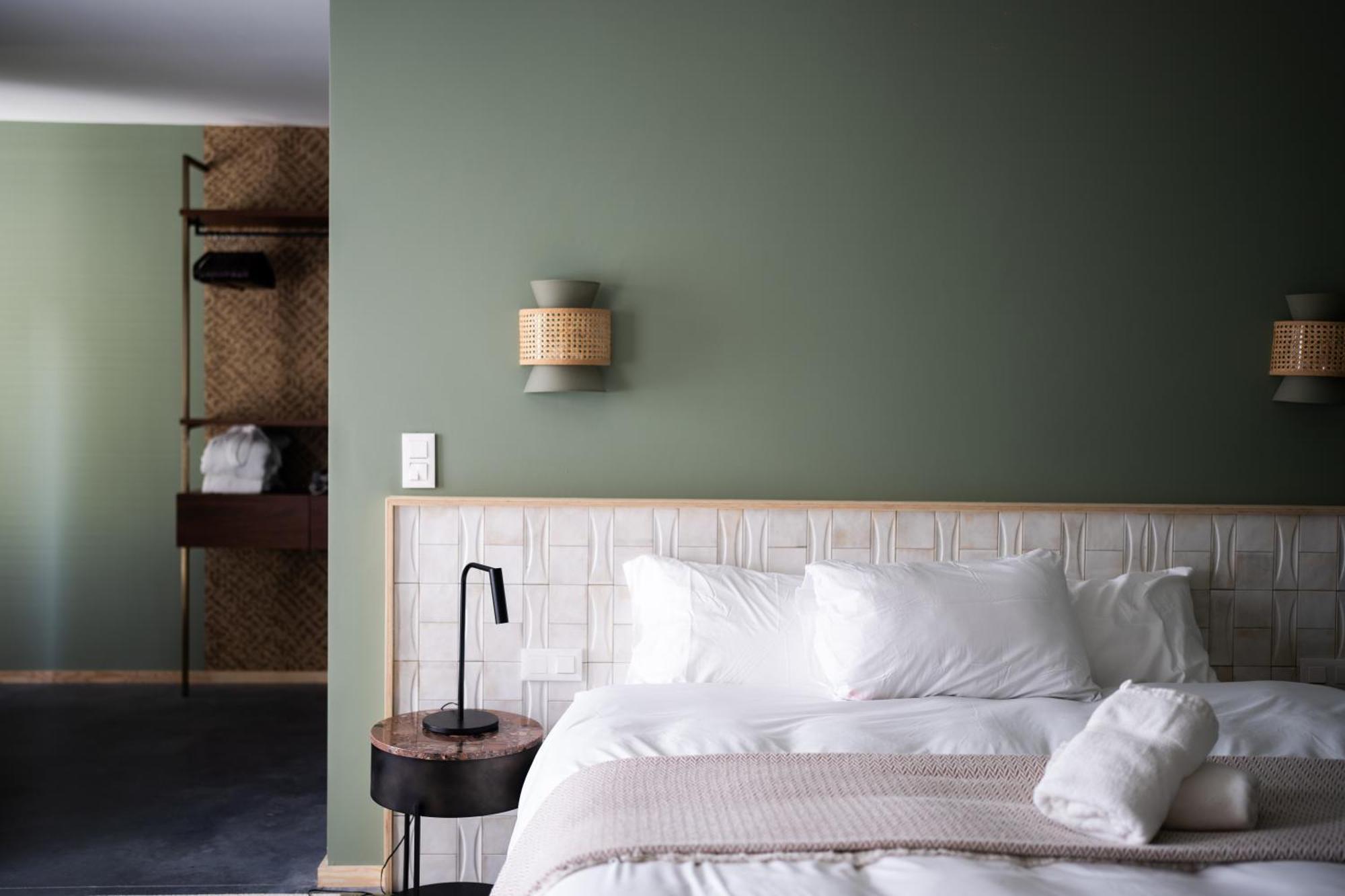 Hotel L'Olivier Mons Esterno foto